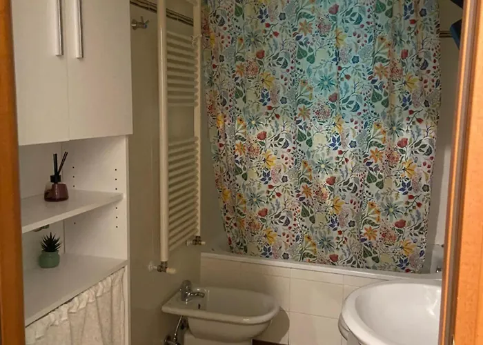 Un Posto In Tribuna 아파트